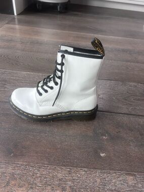 White Lace-Up Combat Boots with Contrast Stitching